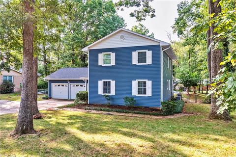 204 E Stadium Dr, Eden, NC 27288 photo 2