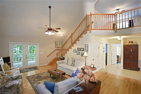 234 Stoney Ln, Purlear, NC 28665 photo 17
