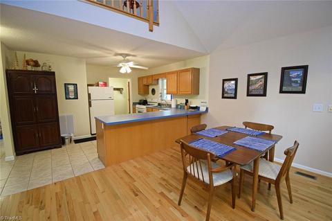234 Stoney Ln, Purlear, NC 28665 photo 6