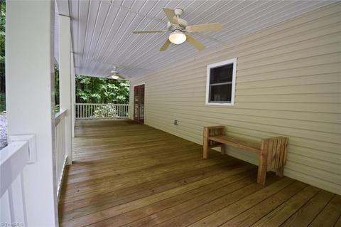 234 Stoney Ln, Purlear, NC 28665 photo 3