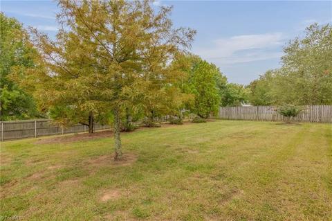 3976 Sorrell Ct, High Point, NC 27265 photo 22