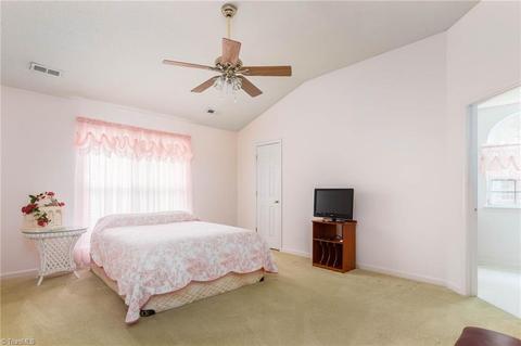 3976 Sorrell Ct, High Point, NC 27265 photo 14