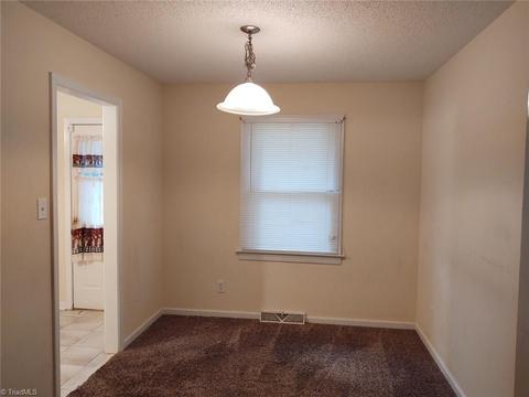 423 Willow Rd, Salisbury, NC 28147 photo 7