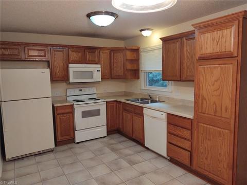 423 Willow Rd, Salisbury, NC 28147 photo 8