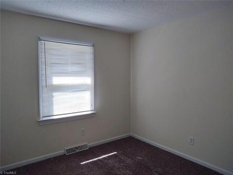 423 Willow Rd, Salisbury, NC 28147 photo 12