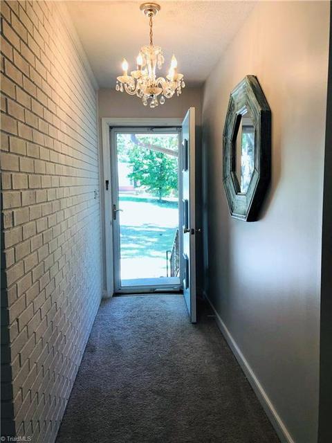 605 Ashe St, High Point, NC 27262 photo 4