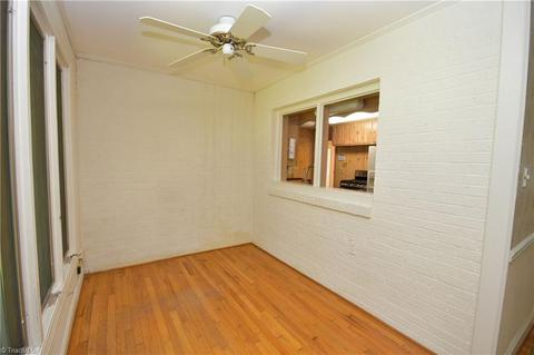 820 Quaker Ln, High Point, NC 27262 photo 17