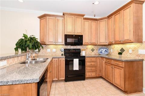 2348 Addison Blvd, High Point, NC 27262 photo 14