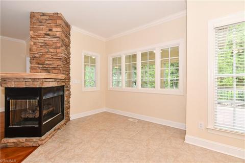 2348 Addison Blvd, High Point, NC 27262 photo 7
