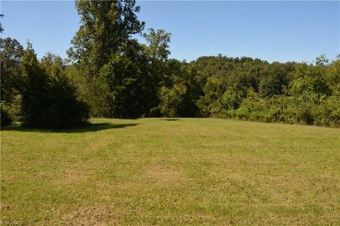 562 Traphill Mill Rd, Traphill, NC 28685 photo 9