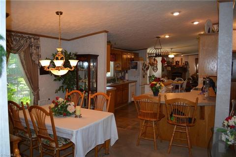 562 Traphill Mill Rd, Traphill, NC 28685 photo 18