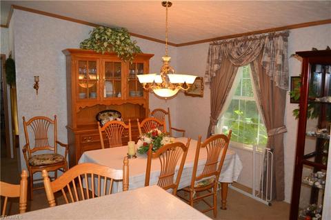 562 Traphill Mill Rd, Traphill, NC 28685 photo 8