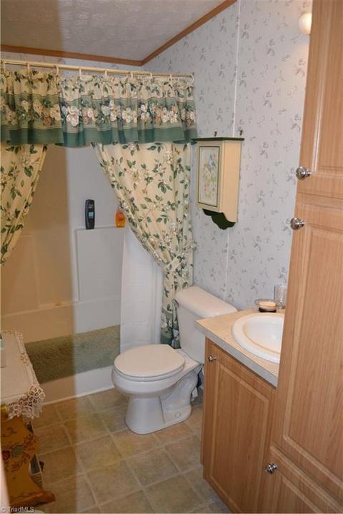 562 Traphill Mill Rd, Traphill, NC 28685 photo 16