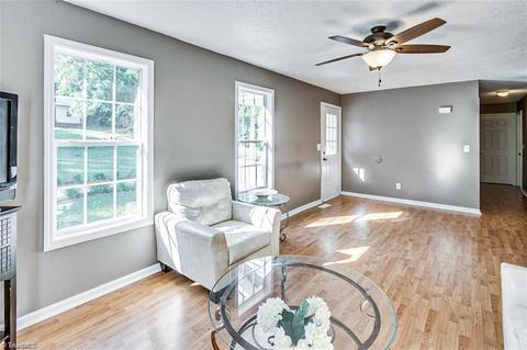 346 E Ridge St, Ramseur, NC 27316 photo 6