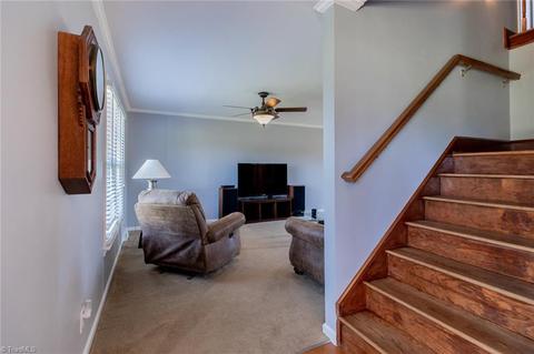 6906 Wicklow Dr, Browns Summit, NC 27214 photo 5