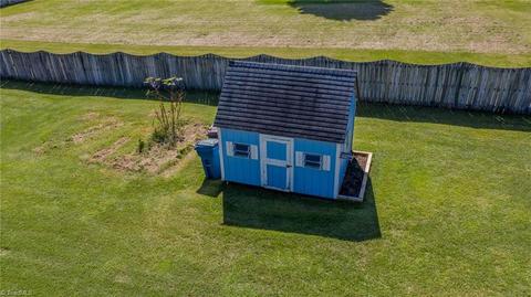 6906 Wicklow Dr, Browns Summit, NC 27214 photo 47