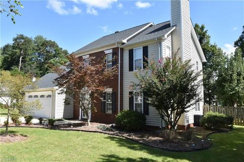 3316 Sumter Dr, High Point, NC 27265 photo 1