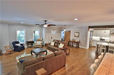 660 Benge Dr, Elkin, NC 28621 photo 13