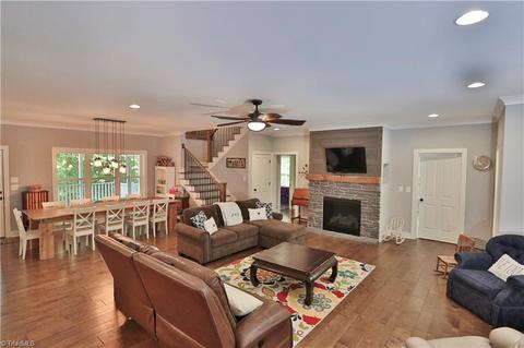 660 Benge Dr, Elkin, NC 28621 photo 8