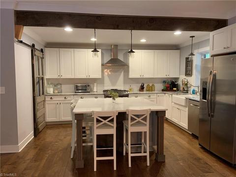 660 Benge Dr, Elkin, NC 28621 photo 12