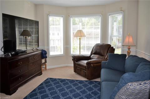 1813 Harper Spring Dr, Clemmons, NC 27012 photo 3