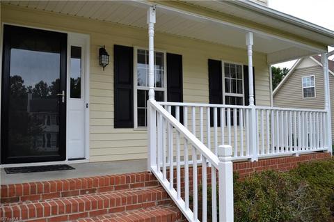 1813 Harper Spring Dr, Clemmons, NC 27012 photo 2