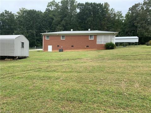 181 West St, High Point, NC 27265 photo 8