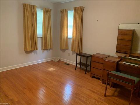 181 West St, High Point, NC 27265 photo 6