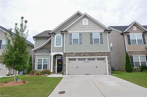 5758 Midstream Cir, Clemmons, NC 27012 photo 2
