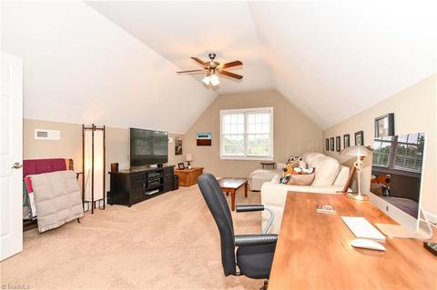 1702 Gentry Ct, High Point, NC 27265 photo 24