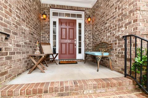 1702 Gentry Ct, High Point, NC 27265 photo 3