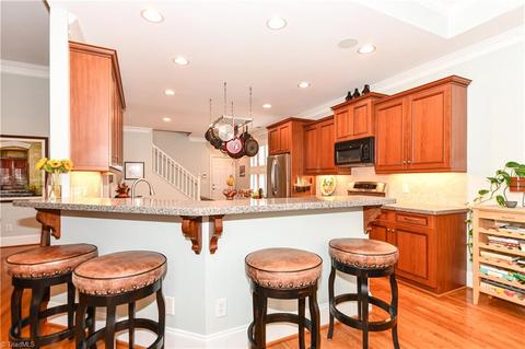 1702 Gentry Ct, High Point, NC 27265 photo 7