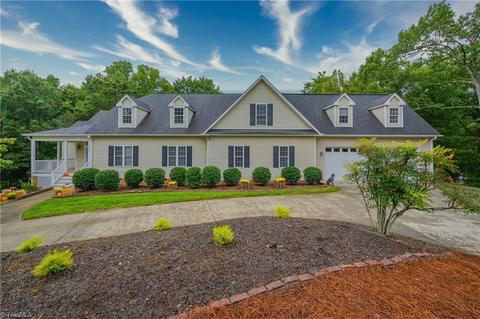 295 Griffith Rd, Advance, NC 27006 photo 1