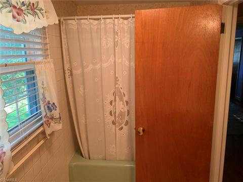 2043 Pratt Rd, Pinnacle, NC 27043 photo 24