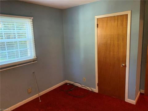 2043 Pratt Rd, Pinnacle, NC 27043 photo 17