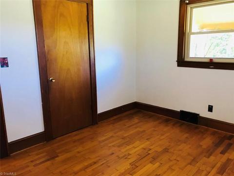 359 Holcomb Rd, Traphill, NC 28685 photo 11