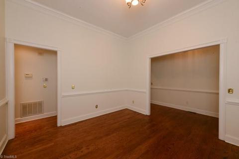 701 Florham Dr, High Point, NC 27262 photo 12