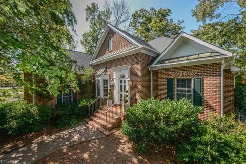 701 Florham Dr, High Point, NC 27262 photo 2