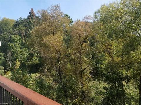 6736 Planters Dr, High Point, NC 27265 photo 16