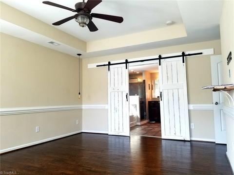 6736 Planters Dr, High Point, NC 27265 photo 10