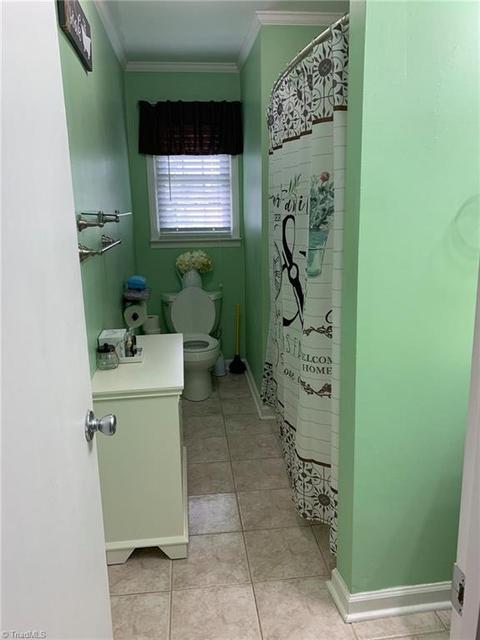 845 Lakeview Dr, Dobson, NC 27017 photo 22