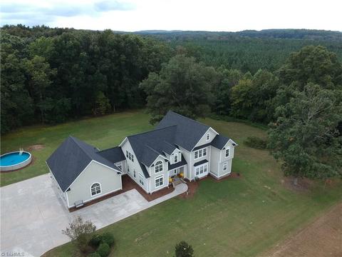 3570 Handy Rd, Denton, NC 27239 photo 6