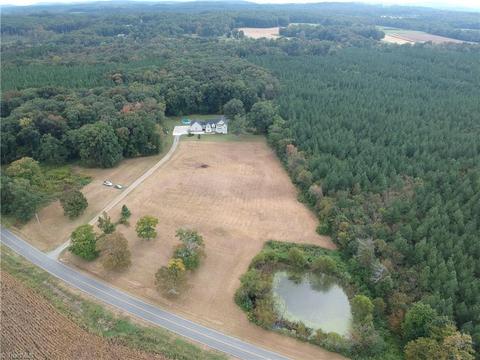 3570 Handy Rd, Denton, NC 27239 photo 2