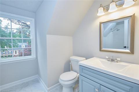 1305 Ashley Ave, High Point, NC 27262 photo 6