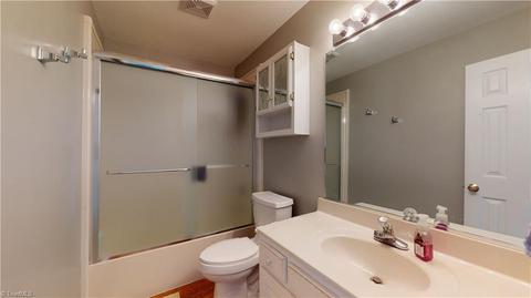 3517 Bent Trace Dr, High Point, NC 27265 photo 18