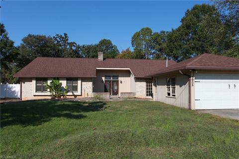 3905 Braddock Rd, High Point, NC 27265 photo 1