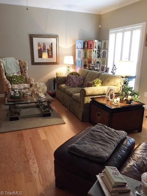 425 Northbridge Dr, High Point, NC 27265 photo 8