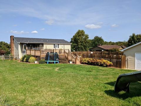 912 Mountainview Rd, King, NC 27021 photo 34