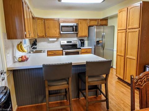 912 Mountainview Rd, King, NC 27021 photo 9