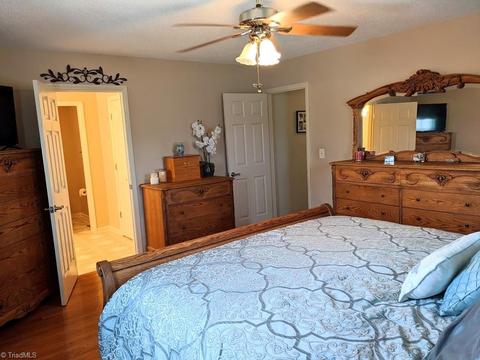 912 Mountainview Rd, King, NC 27021 photo 12